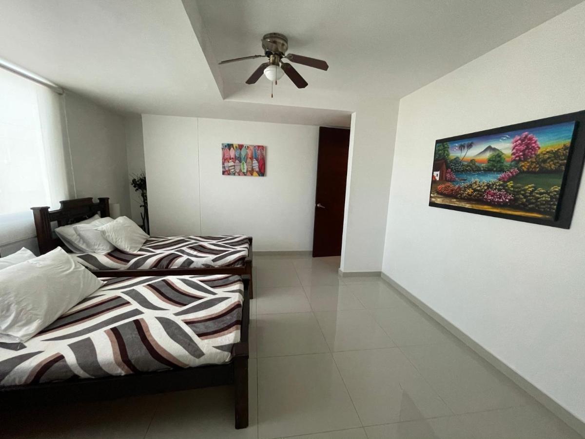 Cartagena Beach Front Apartments Exteriör bild