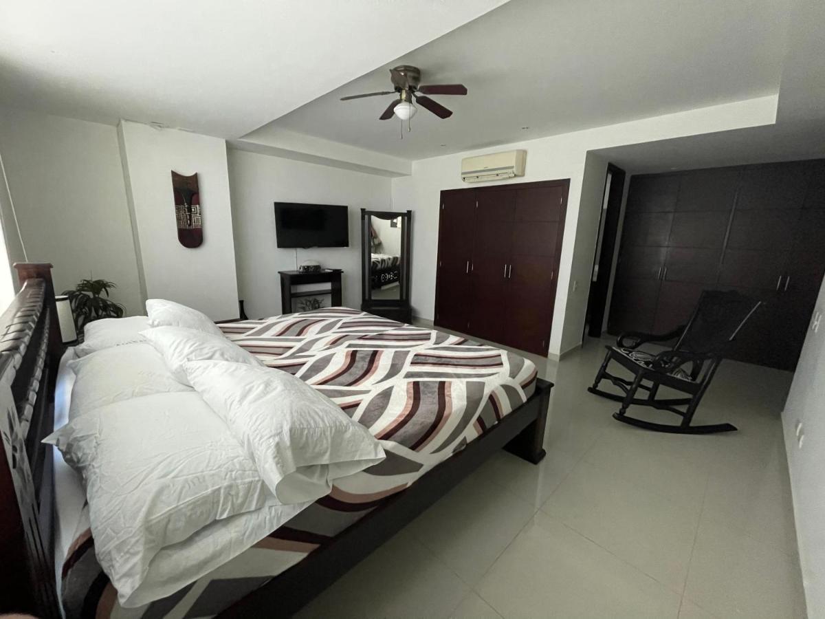 Cartagena Beach Front Apartments Exteriör bild