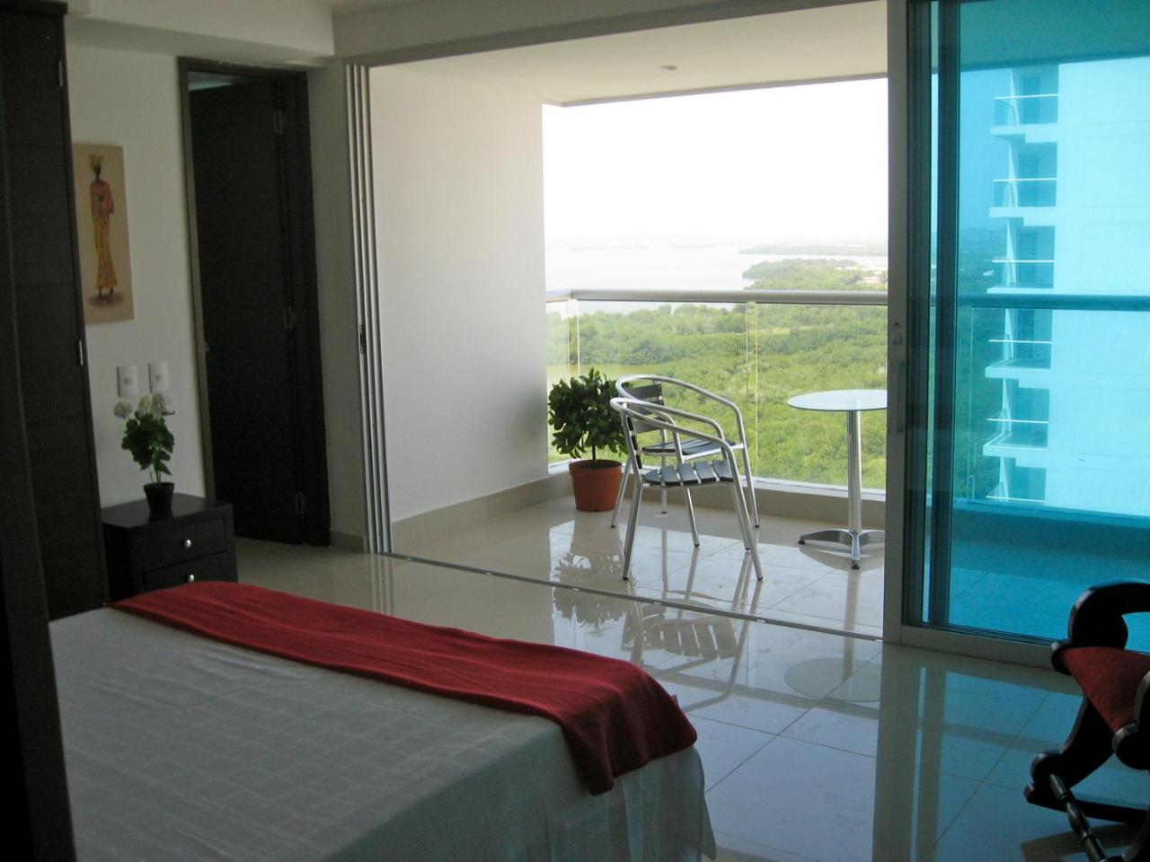 Cartagena Beach Front Apartments Exteriör bild